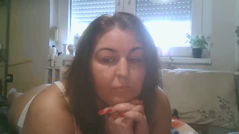 Snapshot of bunyoka1981 chatting on 1, 12, 2025 babuska1981 online show from 1, 12, 2025