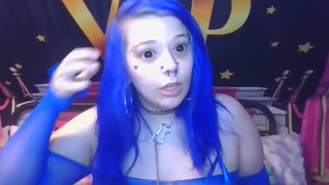 Snapshot of burnthemail chatting on 1, 12, 2025 lilly online show from 1, 12, 2025