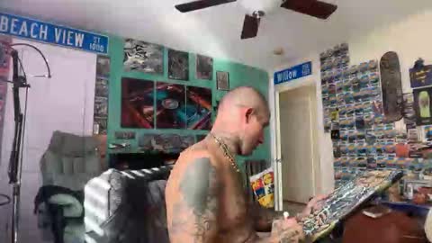 Snapshot of bustnutztaklenapz chatting on 5, 11, 2025 bustnutztaklenapz online show from 5, 11, 2025