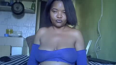 Snapshot of busty_kenzi chatting on 20, 1, 2025 busty kenzi online show from 20, 1, 2025