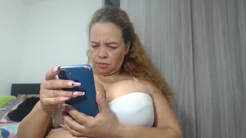 Amanda  online show from 4, 3, 2025