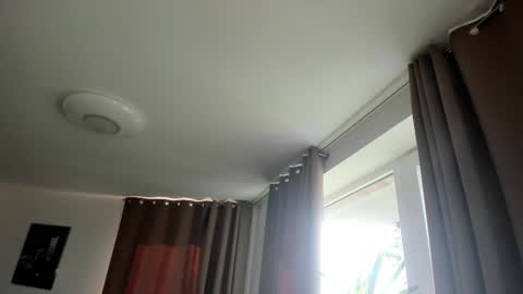 Natascha online show from 8, 3, 2025