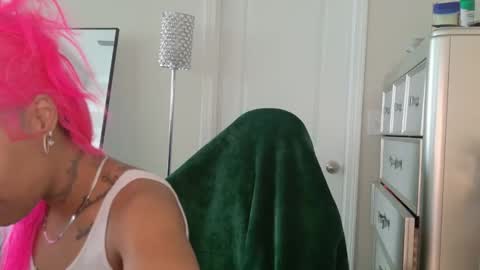 butterfly booty online show from 7, 2, 2026