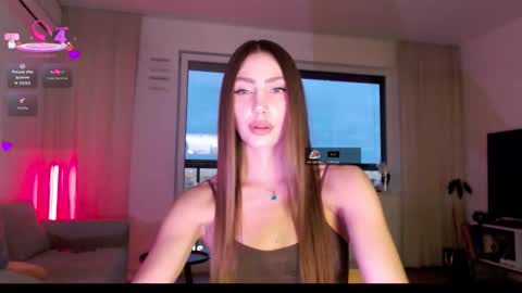 Lauren online show from 4, 11, 2025