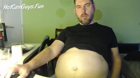 Snapshot of bux404 chatting on 28, 11, 2025 Pete online show from 28, 11, 2025