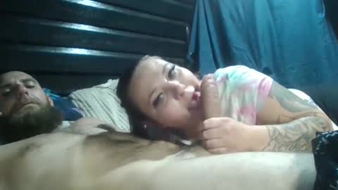 Hugeuncut92 online show from 12, 1, 2026