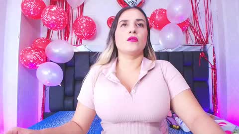 Snapshot of c_fox_ chatting on 18, 2, 2025 Carolina online show from 18, 2, 2025