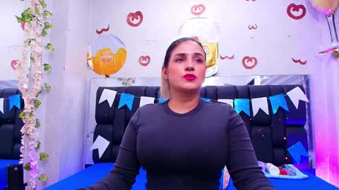 Snapshot of c_fox_ chatting on 24, 9, 2025 Carolina online show from 24, 9, 2025