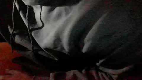 Snapshot of calisguitar chatting on 6, 12, 2024 Calisguitar online show from 6, 12, 2024