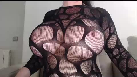 Snapshot of callme_kim chatting on 13, 6, 2026 callme_kim online show from 13, 6, 2026