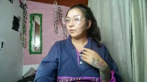 Snapshot of callme_lolas chatting on 11, 6, 2026 paula online show from 11, 6, 2026