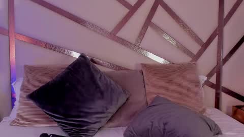 Snapshot of callmeanna_ chatting on 5, 2, 2025 Anna Banana online show from 5, 2, 2025