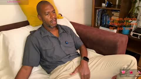 My name is Robert  Dont be shysay hi I love to chat. For requests or dirty talk please use tips  online show from 17, 4, 2026