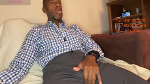 My name is Robert  Dont be shysay hi I love to chat. For requests or dirty talk please use tips  online show from 3, 6, 2026