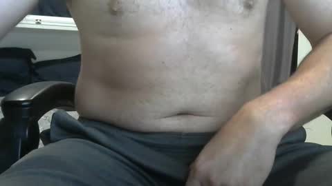 Snapshot of callmeroger33 chatting on 3, 11, 2025 callmeroger33 online show from 3, 11, 2025