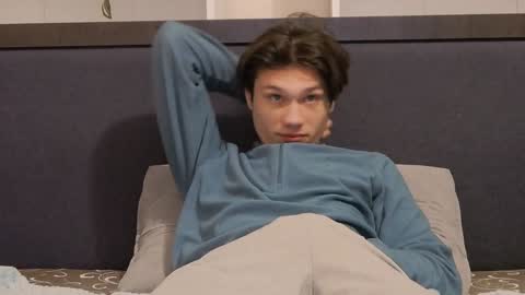 Snapshot of calvin_cay chatting on 27, 1, 2025 Calvin online show from 27, 1, 2025