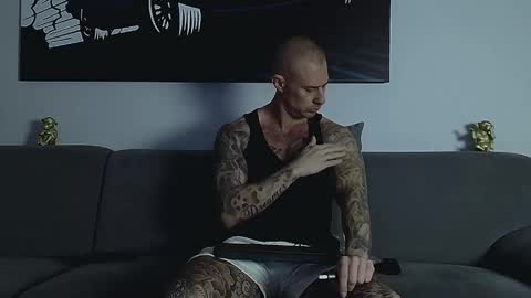 Calvin  online show from 12, 11, 2025