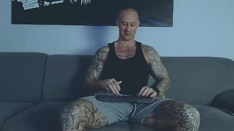 Calvin  online show from 23, 2, 2026