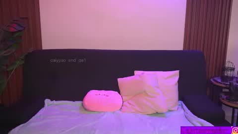 Calypso and Kayla online show from 18, 6, 2026