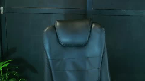 camara110 online show from 26, 2, 2025