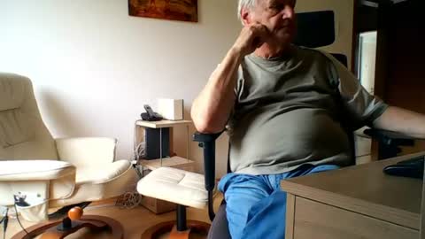 Snapshot of camcologne chatting on 8, 6, 2026 camcologne online show from 8, 6, 2026