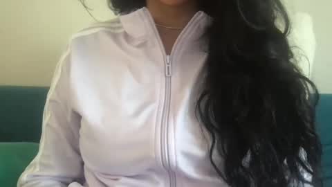 Cammie Cameron online show from 3, 1, 2025