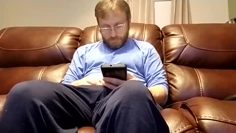 Snapshot of camguy2425 chatting on 18, 1, 2025 CamGuy online show from 18, 1, 2025