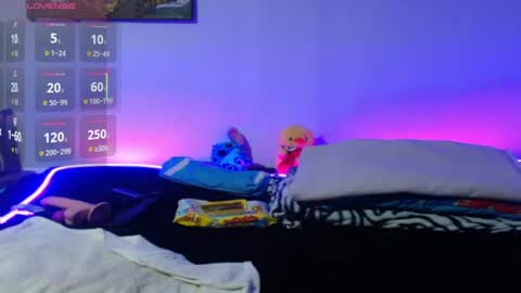 cami_sweet_99 online show from 23, 7, 2026
