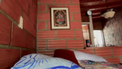 camii19y online show from 28, 10, 2025