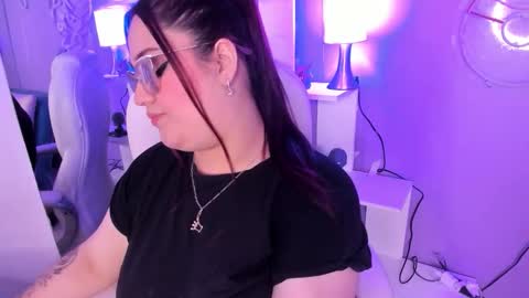 Camila Osorio online show from 21, 11, 2025