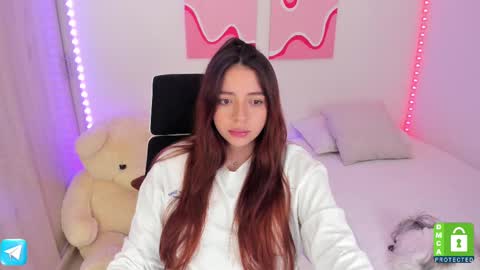  C A M I  online show from 10, 2, 2025