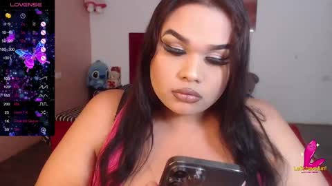 Snapshot of camila_fuenmayor chatting on 4, 2, 2025 online show from 4, 2, 2025