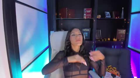 Snapshot of camila_harperr chatting on 3, 2, 2025 C A M I L A online show from 3, 2, 2025