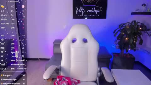 Snapshot of camila_harperr chatting on 7, 3, 2025 C A M I L A online show from 7, 3, 2025