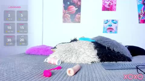 Cami vazques online show from 4, 3, 2026