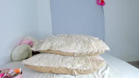 I am Cami  IG. cami moore1 online show from 25, 2, 2026