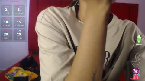 Snapshot of camilahot_girl chatting on 4, 11, 2025 kira online show from 4, 11, 2025