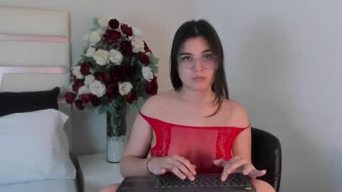 Snapshot of camilasofiia chatting on 21, 12, 2024 Camila online show from 21, 12, 2024