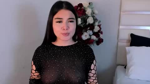 Snapshot of camilasofiia chatting on 17, 1, 2025 Camila online show from 17, 1, 2025