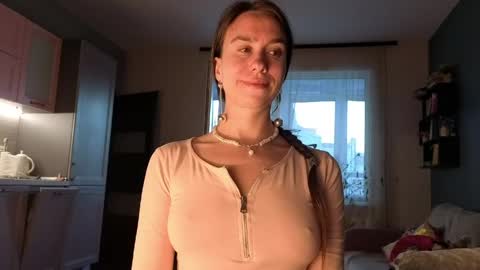 Snapshot of camillabenz chatting on 4, 6, 2026 Camilla online show from 4, 6, 2026