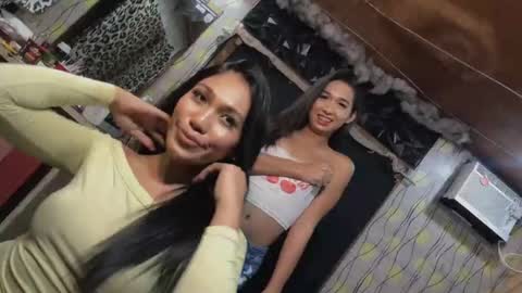 Snapshot of camillaslutttx chatting on 15, 10, 2025 camillaaa ig mszane3e online show from 15, 10, 2025