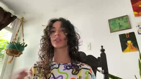 Snapshot of camille_delrey chatting on 27, 10, 2025 Camille online show from 27, 10, 2025