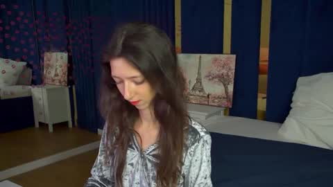 camillewhite online show from 18, 3, 2026