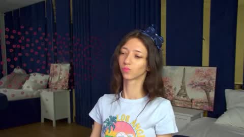 camillewhite online show from 27, 3, 2026
