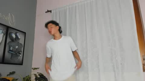 Camillo Virgil online show from 28, 11, 2025