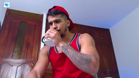 camilo_contre21 online show from 16, 5, 2026