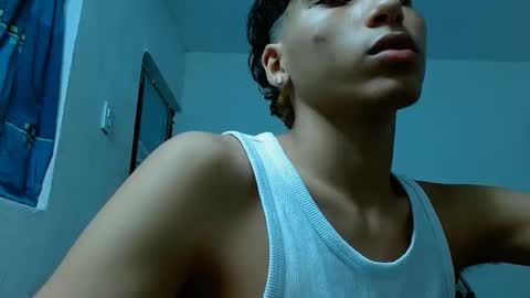 Snapshot of camilohot_2 chatting on 30, 3, 2026 camilo online show from 30, 3, 2026