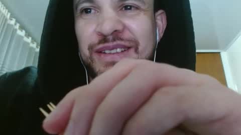 Snapshot of camiloking17 chatting on 4, 12, 2024 camilo online show from 4, 12, 2024