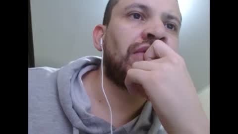 Snapshot of camiloking17 chatting on 25, 1, 2025 camilo online show from 25, 1, 2025