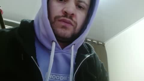 Snapshot of camiloking17 chatting on 3, 2, 2025 camilo online show from 3, 2, 2025